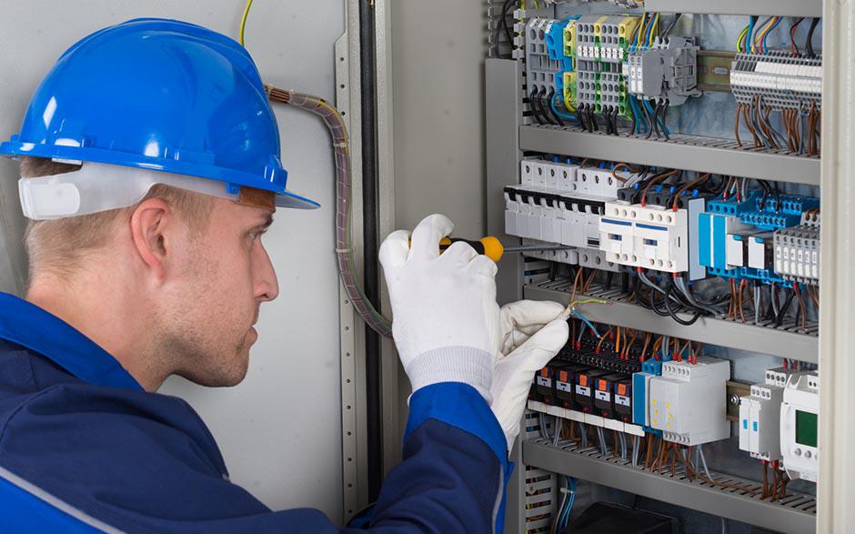 électricien à domicile Bagneaux-sur-Loing